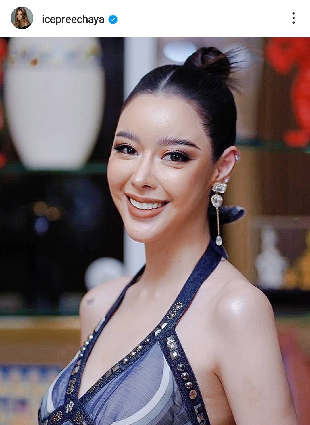 แม่ไอซ์ ปรีชญา แจงสาเหตุลูกสาวซื้อไซยาไนด์ เผย นำมาป้องกันสัตว์มีพิษเข้าบ้าน พร้อมยืนยันความบริสุทธิ์ แม่ไอซ์ ปรีชญา แจงสาเหตุลูกสาวซื้อไซยาไนด์ เผย นำมาป้องกันสัตว์มีพิษเข้าบ้าน พร้อมยืนยันความบริสุทธิ์