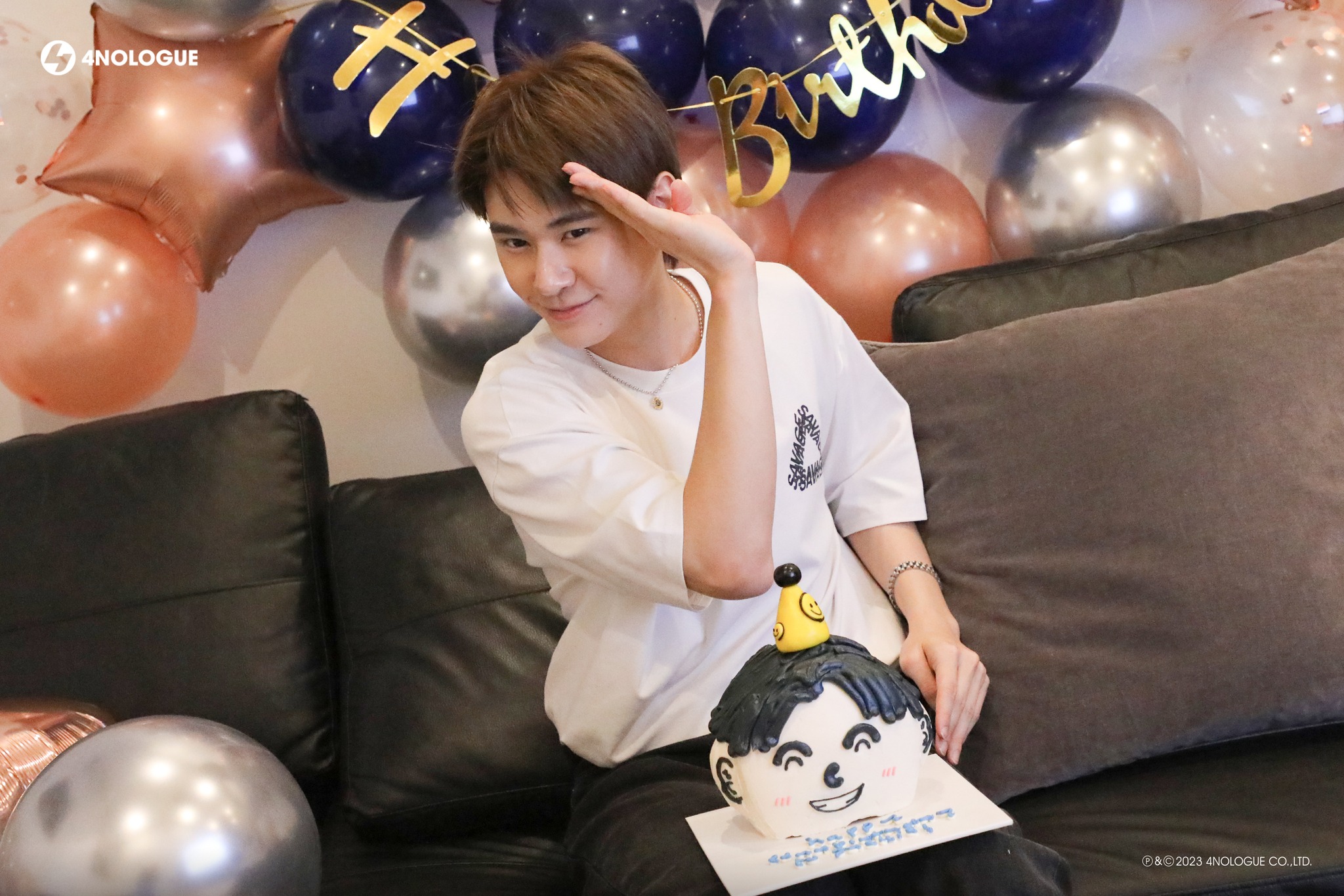 “แจ๊คกี้ TRINITY” ประกาศข่าวดีในวันเกิดอายุ 22ปี เรียนจบแล้ว!!