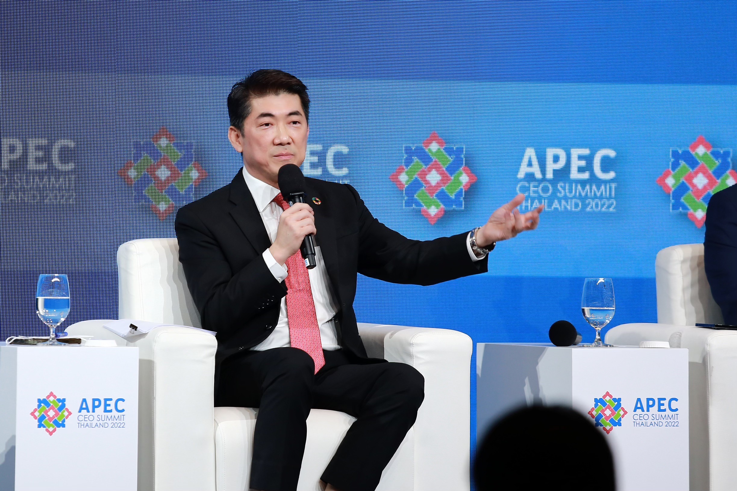 CEO ซีพีเอฟ เป็นตัวแทนเครือ CP และภาคเอกชนไทย ร่วมหารือประเด็นความมั่นคงทางอาหาร