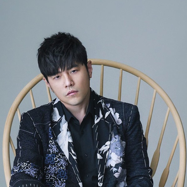  แดดดี๊ ที่ไม่ได้แปลว่า พ่อ ยกทัพหนุ่มหล่อสไตล์อบอุ่น    