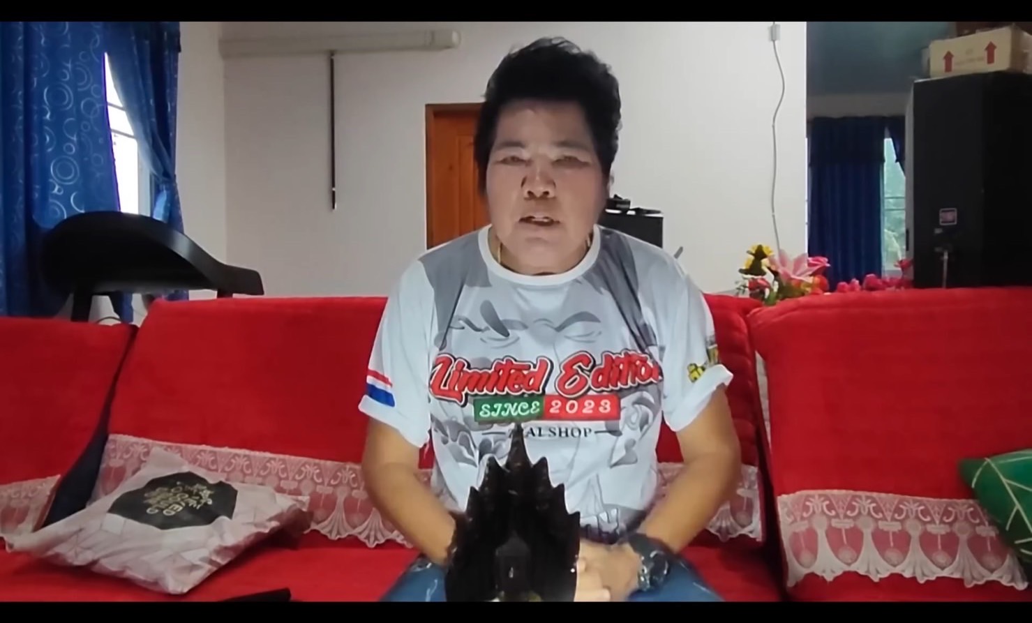 ต๊กกี้ ใช้กฎหมายจัดการ - ใหญ่ หน้ายาน ตอบกลับหนังคนละม้วน ต๊กกี้ ใช้กฎหมายจัดการ - ใหญ่ หน้ายาน ตอบกลับหนังคนละม้วน