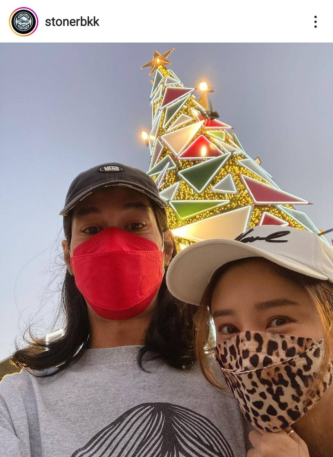 แทนความรักและคิดถึง เบิร์ด สักรูปใบหน้า แตงโม ไว้ที่หน้าอก แทนความรักและคิดถึง เบิร์ด สักรูปใบหน้า แตงโม ไว้ที่หน้าอก