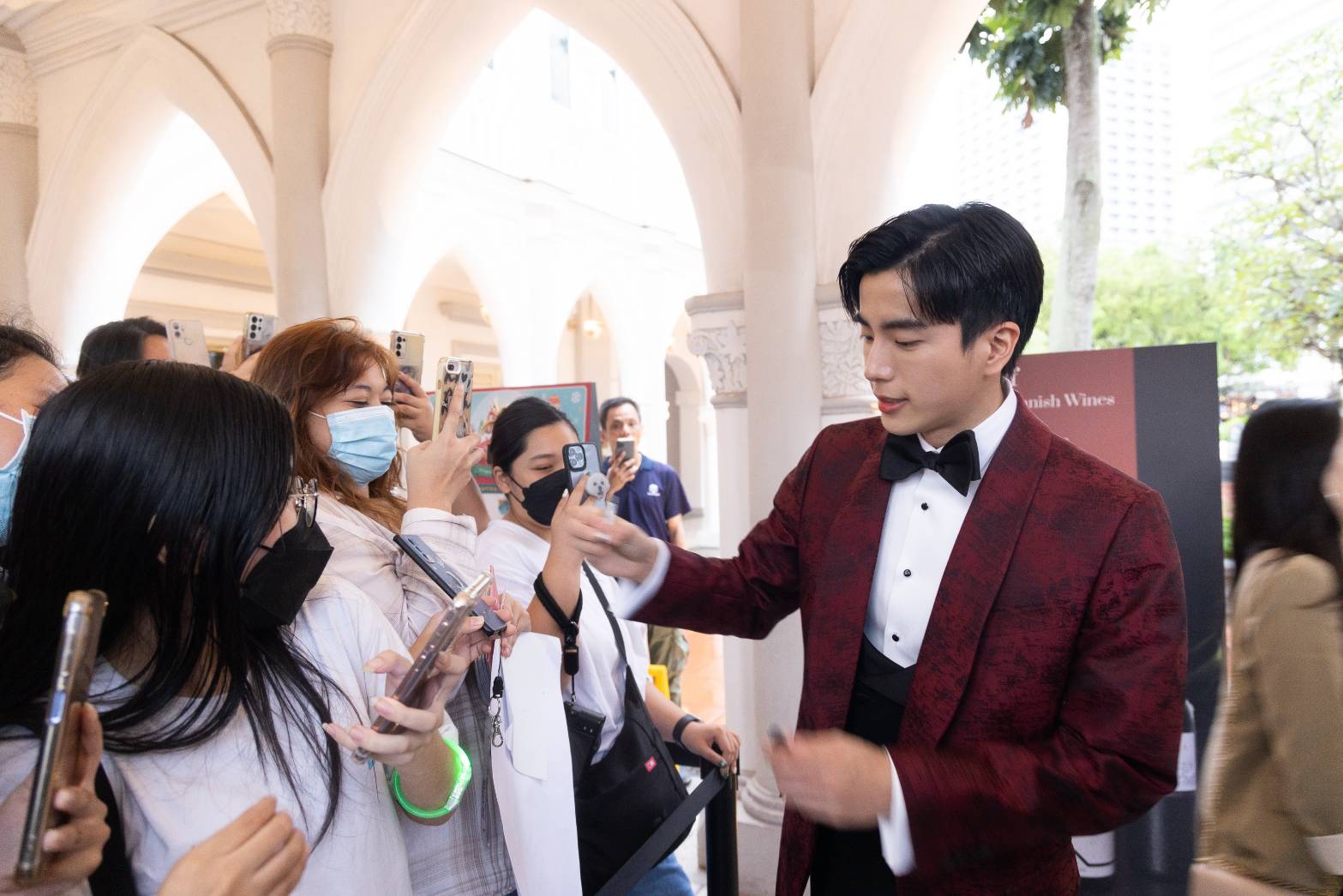 หล่ออินเตอร์ นนกุล ร่วมงานประเทศรางวัลที่ประเทศสิงคโปร์ หล่ออินเตอร์ นนกุล ร่วมงานประเทศรางวัลที่ประเทศสิงคโปร์