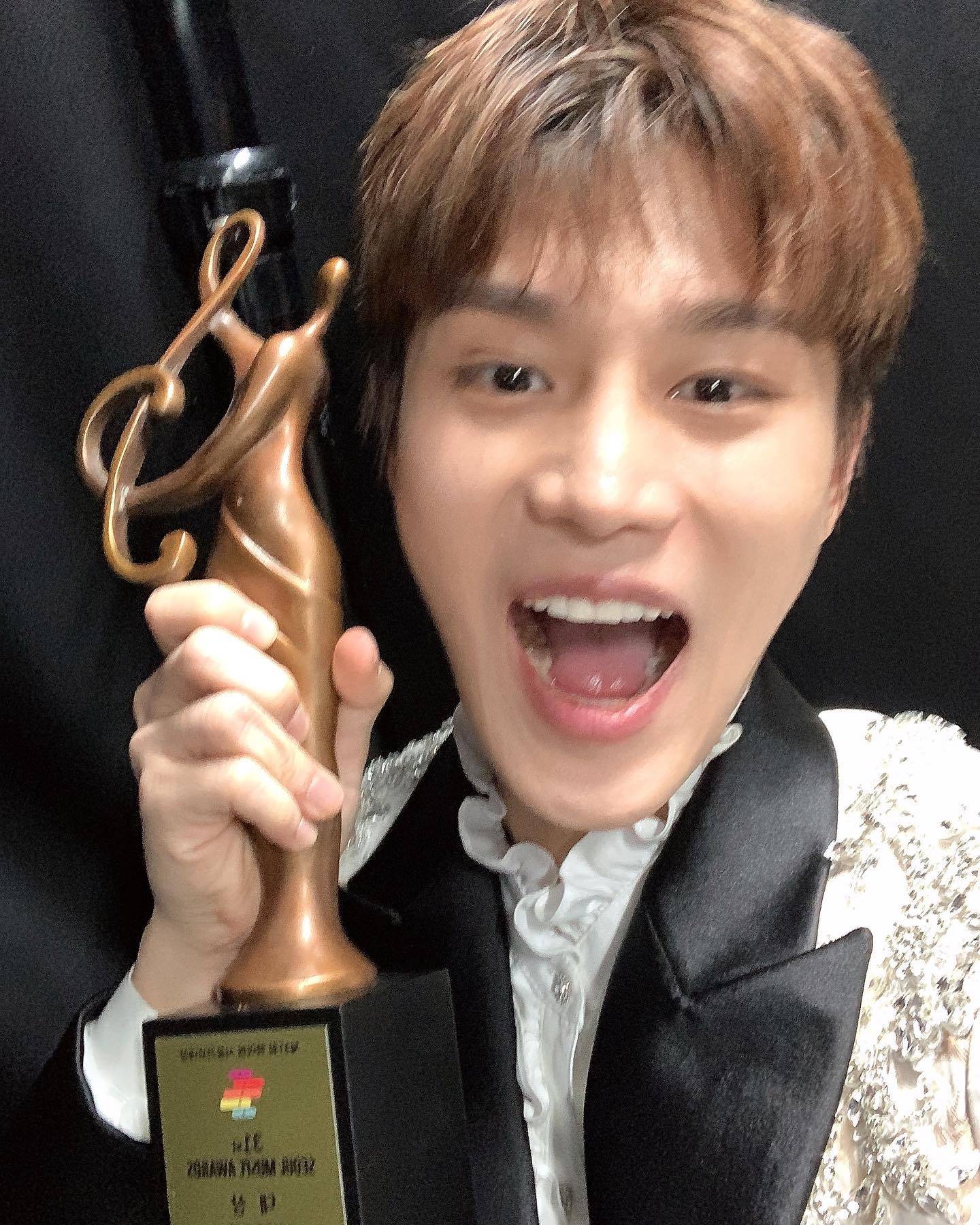 NCT 127 คว้ารางวัล แดซัง รวมถึงรางวัล บนซัง จากเวที The 31st Seoul Music Awards NCT 127 คว้ารางวัล แดซัง รวมถึงรางวัล บนซัง จากเวที The 31st Seoul Music Awards