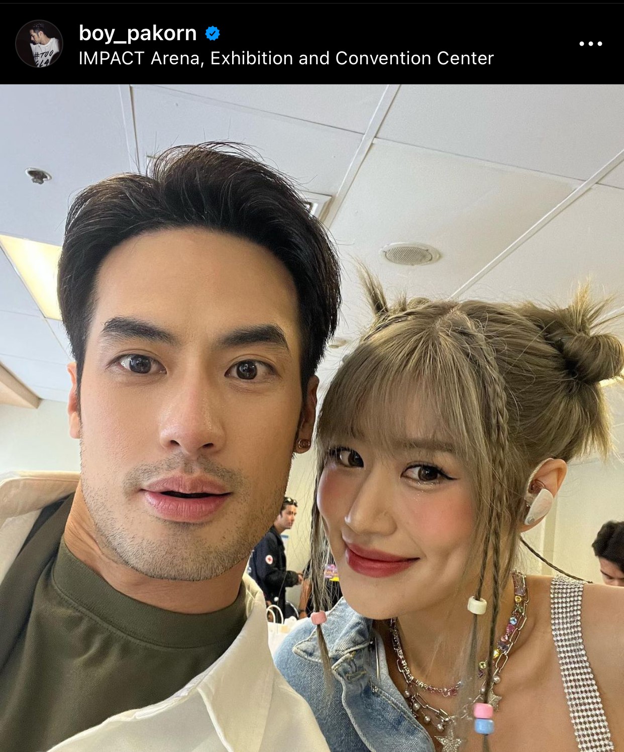คลั่งรักเวอร์! บอย ปกรณ์ อวดรูปคู่ เฟย์ หวานออกนอกหน้า จนเพื่อนรำคาญ คลั่งรักเวอร์! บอย ปกรณ์ อวดรูปคู่ เฟย์ หวานออกนอกหน้า จนเพื่อนรำคาญ