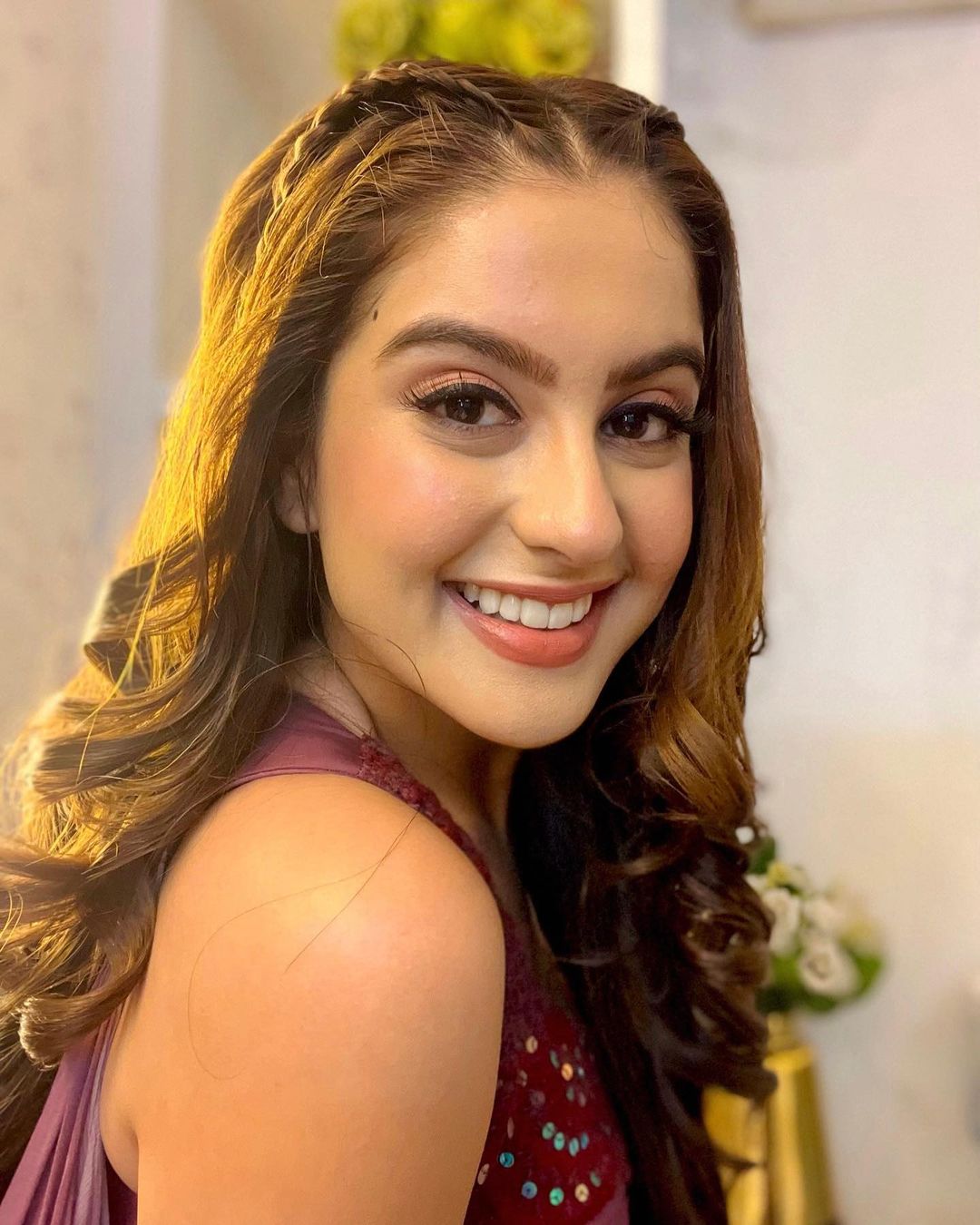 จบชีวิตกลางกองถ่าย?!! 'ตูนิชา ชาร์มา' นางเอกอินเดียวัย20ปี ด้านพระเอกคู่ขวัญถูกจับ