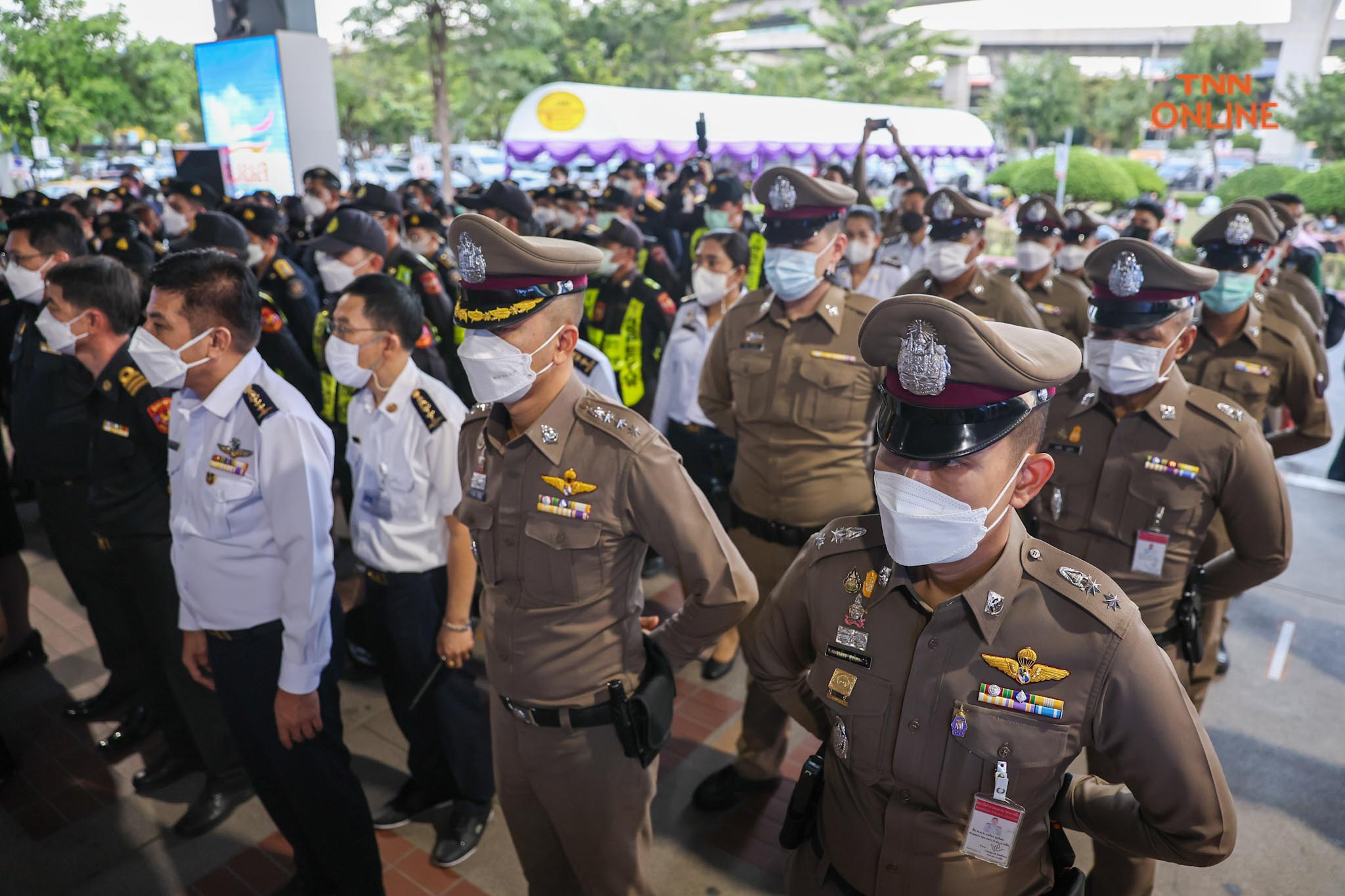 สมศักดิ์ ตรวจหมอชิต บูรณาการร่วมคุมเข้มปราบยาช่วงปีใหม่ สมศักดิ์ ตรวจหมอชิต บูรณาการร่วมคุมเข้มปราบยาช่วงปีใหม่