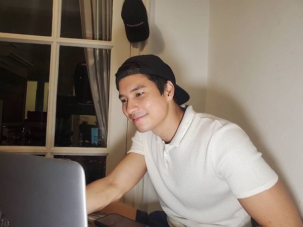  “ไมค์ ภัทรเดช” อัปเดตชีวิต และผลกระทบธุรกิจชานม (มีคลิป) 