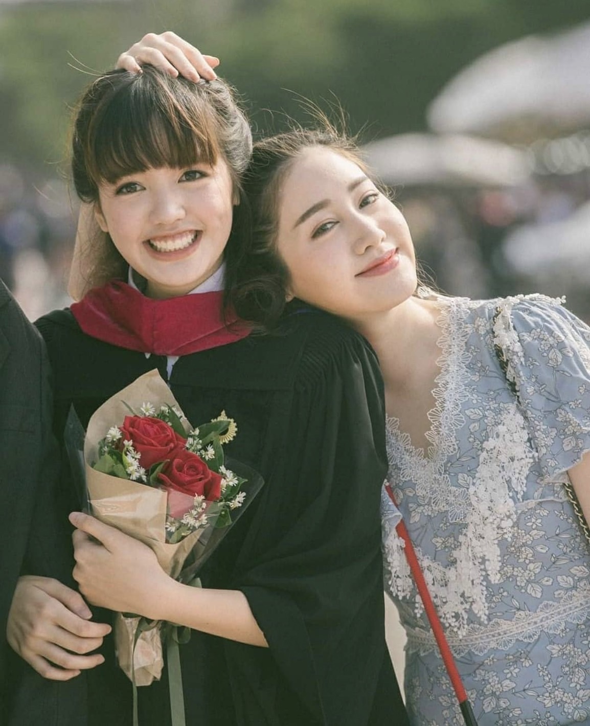 เตรียมเคลียร์ประเด็นร้อน พิม-พลอย ออกงานอีเวนต์แรกหลังเจอดราม่าคุณแม่ 20 มิ.ย นี้ เตรียมเคลียร์ประเด็นร้อน พิม-พลอย ออกงานอีเวนต์แรกหลังเจอดราม่าคุณแม่ 20 มิ.ย นี้