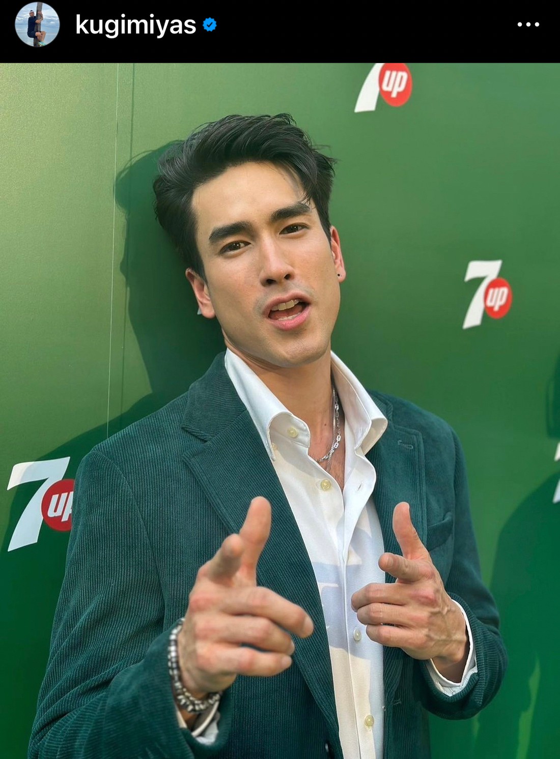 หล่อติดดิน! ณเดชน์ ขี่มอไซค์คู่ใจ แวะซื้อแหนมข้างทาง หล่อติดดิน! ณเดชน์ ขี่มอไซค์คู่ใจ แวะซื้อแหนมข้างทาง