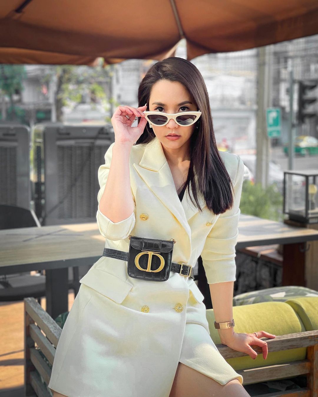 จั๊กจั่น ประกาศพร้อมดำเนินคดี คนที่เกี่ยวข้อง ปม! ดาราโลก 2 ใบ จั๊กจั่น ประกาศพร้อมดำเนินคดี คนที่เกี่ยวข้อง ปม! ดาราโลก 2 ใบ