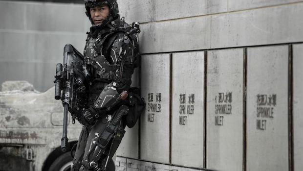 ทุ่มสุดตัว!! ‘กู่เทียนเล่อ’ ต้องผ่าตัดทันทีหลังเสร็จถ่ายหนัง Warriors of Future (มีคลิป)