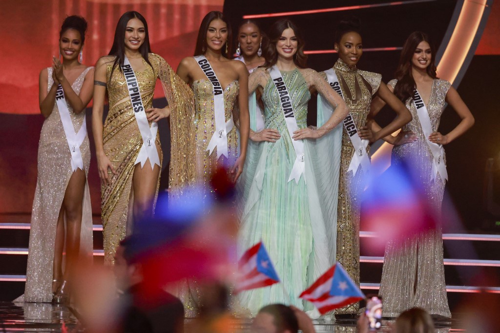 ‘ฮาร์นาส ซานดู’สาวงามจากอินเดียคว้ามงกุฏมิสยูนิเวิร์ส 2021 ‘ฮาร์นาส ซานดู’สาวงามจากอินเดียคว้ามงกุฏมิสยูนิเวิร์ส 2021