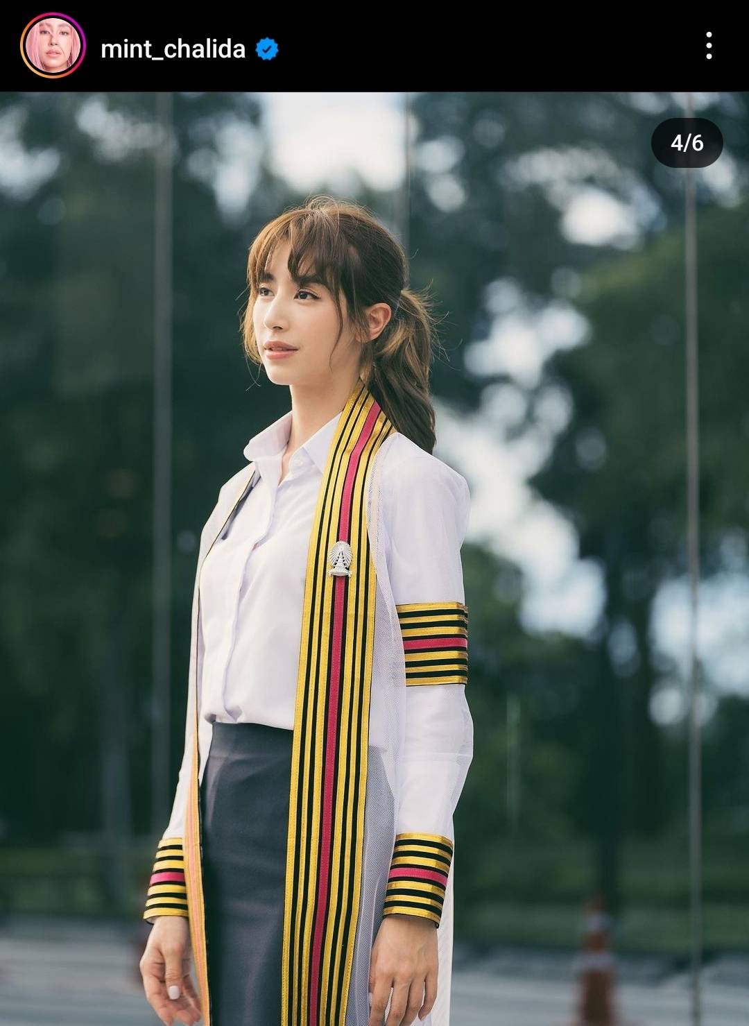 ไม่ได้จ้างเรียนจ้างสอบ! “มอส ราชัย” โพสต์ยินดีพี่สาว “มินต์ ชาลิดา” จบปริญญาโท