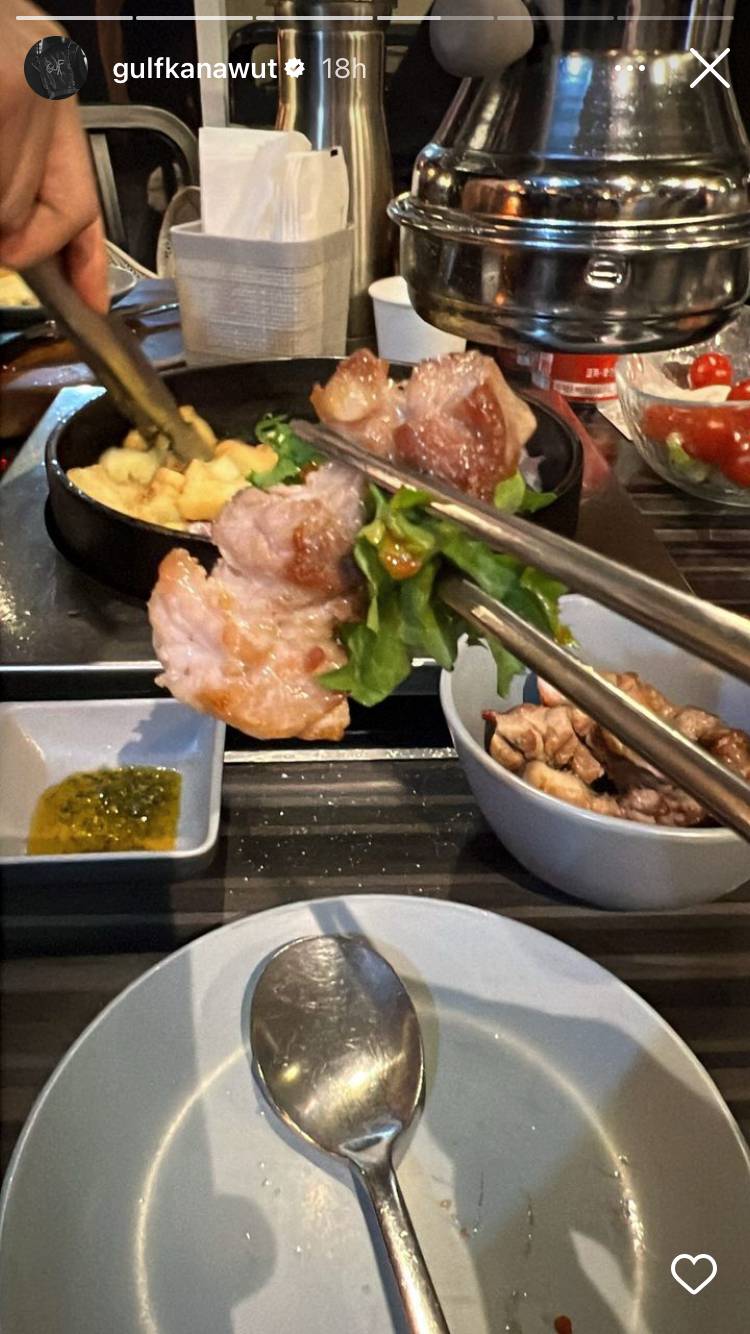 พร้อมลุย!! ‘กลัฟ คณาวุฒิ’ หม่ำหมูย่างเกาหลีเติมพลัง ก่อนชมแฟชั่นโชว์ GUCCI ที่กรุงโซล 16 พ.ค.นี้ พร้อมลุย!! ‘กลัฟ คณาวุฒิ’ หม่ำหมูย่างเกาหลีเติมพลัง ก่อนชมแฟชั่นโชว์ GUCCI ที่กรุงโซล 16 พ.ค.นี้