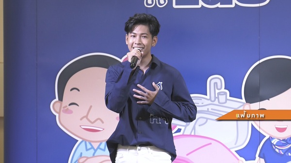 สิงโต ปราชญา เคลียร์ใจหมดสัญญาต้นสังกัด ผันตัวลุยงานเบื้องหลังทำยูทูป (มีคลิป) สิงโต ปราชญา เคลียร์ใจหมดสัญญาต้นสังกัด ผันตัวลุยงานเบื้องหลังทำยูทูป (มีคลิป)