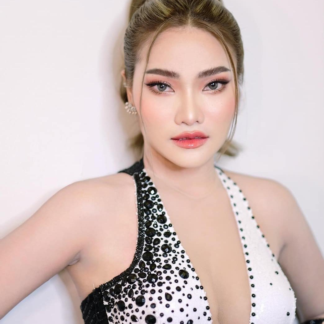 หมอลำชื่อดัง ใหม่ พัชรี เล่าเหตุการณ์ติด ตม. เข้าเกาหลีใต้ไม่ได้