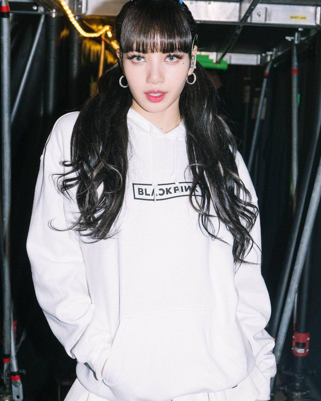 อร่อยยั่วๆ!! 'ลิซ่า BLACKPINK’ โพสต์เมนูคาวหวานอาหารไทยจัดเต็มในวันพักทัวร์ อร่อยยั่วๆ!! 'ลิซ่า BLACKPINK’ โพสต์เมนูคาวหวานอาหารไทยจัดเต็มในวันพักทัวร์