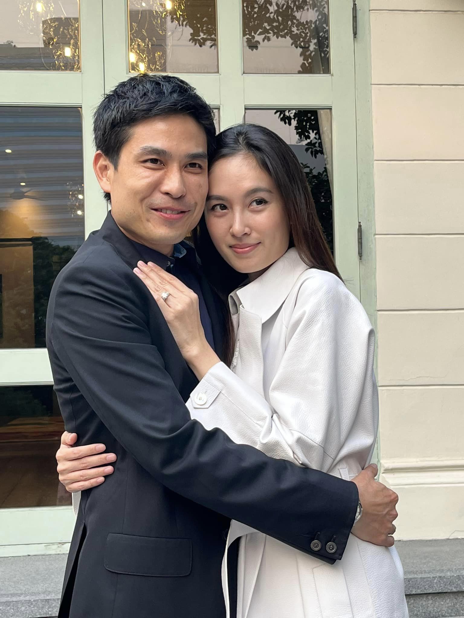 ปอย ตรีชฎา เปลี่ยนมาใช้นามสกุล โอ๊ค ภควา เรียบร้อยแล้ว