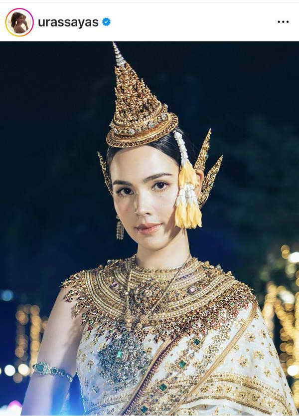 นางนพมาศ ญาญ่า อุรัสยา สุดงดงาม ร่วมขบวนแห่ทางน้ำ ลอยกระทง 2567 นางนพมาศ ญาญ่า อุรัสยา สุดงดงาม ร่วมขบวนแห่ทางน้ำ ลอยกระทง 2567