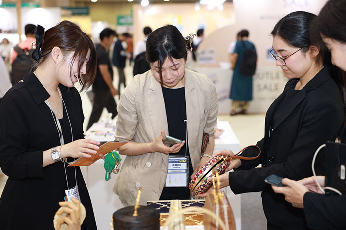 sacit ประกาศศักดางานหัตถศิลป์ไทย สร้างแบรนดิ้งลุยตลาดต่างประเทศ sacit ประกาศศักดางานหัตถศิลป์ไทย สร้างแบรนดิ้งลุยตลาดต่างประเทศ