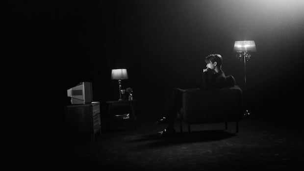แทบรอไม่ไหว!! ‘ยองแจ - เดอะทอย - กอล์ฟ ฟักกลิ้งฮีโร่’ ร่วมงานในเพลง IRREPLACEABLE 