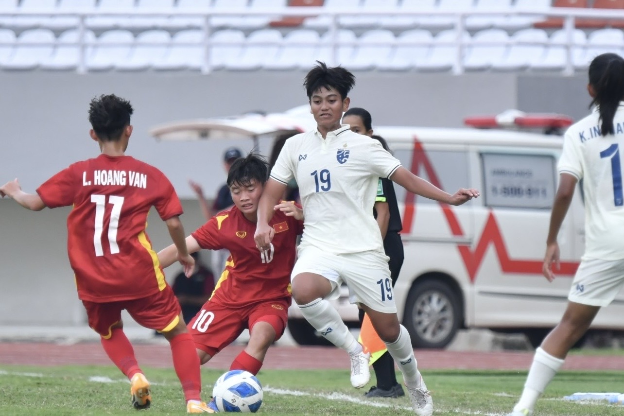ผลฟุตบอลหญิง U18 ปี ชิงแชมป์อาเซียน 2022 รอบแบ่งกลุ่ม นัดสุดท้าย เวียดนาม พบ ไทย ผลฟุตบอลหญิง U18 ปี ชิงแชมป์อาเซียน 2022 รอบแบ่งกลุ่ม นัดสุดท้าย เวียดนาม พบ ไทย