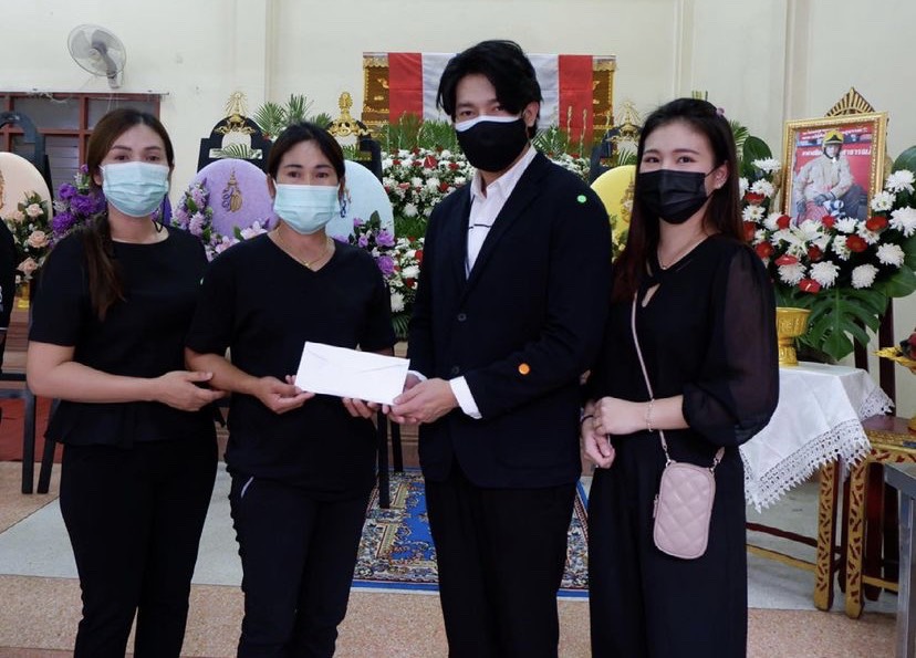 มอบแล้ว 220,000 บาท กระแต อาร์สยาม เยียวยาฮีโร่อาสาดับเพลิง 