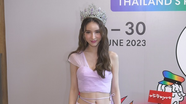 “โยชิ รินรดา” หวังเรื่องการสมรสเท่าเทียมในไทยจะเกิดในเร็ววัน (มีคลิป)