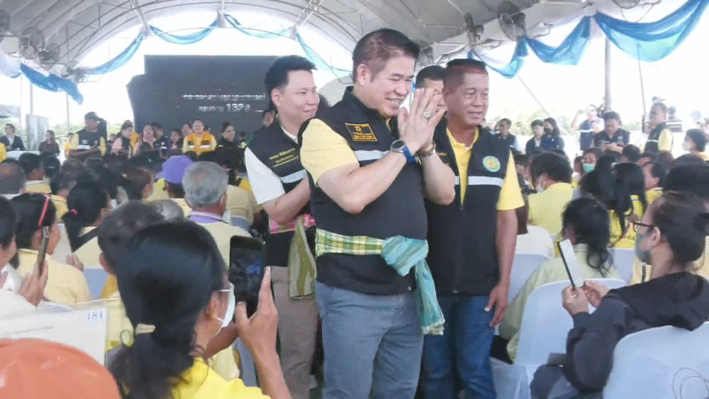 ธรรมนัส สั่งลุย! ประตูวังจิกเสร็จในปีเดียว แก้แล้งพิจิตร ธรรมนัส สั่งลุย! ประตูวังจิกเสร็จในปีเดียว แก้แล้งพิจิตร