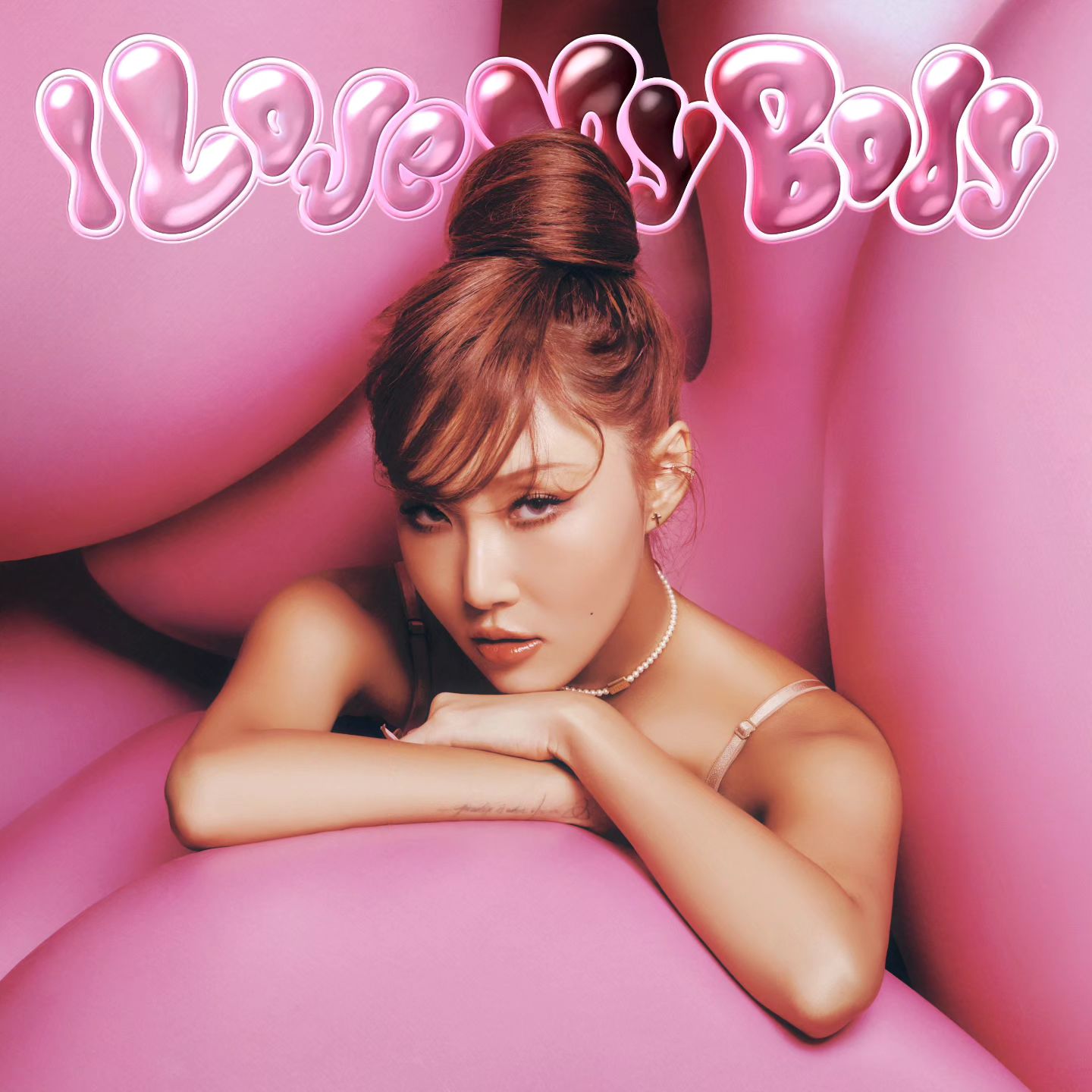 “ฮวาซา” เผยรักรูปร่างตัวเองมากขึ้น หลังจากโปรโมทเพลง 'I Love My Body' “ฮวาซา” เผยรักรูปร่างตัวเองมากขึ้น หลังจากโปรโมทเพลง 'I Love My Body'