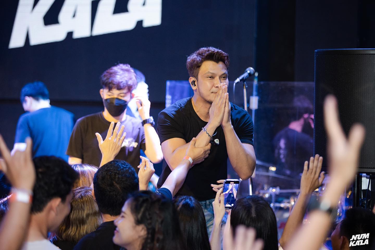 สาวมือที่สาม ยืนยันจะเลิก หนุ่ม กะลา เรื่องคลิปอุ้มเด็กไม่ได้ล้อเลียนใคร