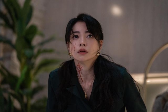 นางร้ายขวัญใจ!! ‘อิมจียอน’ จาก The Glory ลองพยากรณ์อากาศในรายการข่าวจริง