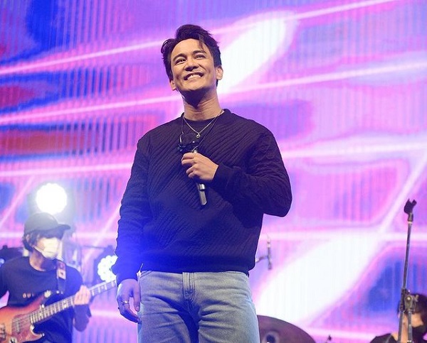 “กัน นภัทร” จัดคอนเสิร์ต ฉลองครบรอบ 12 ปี (มีคลิป)   