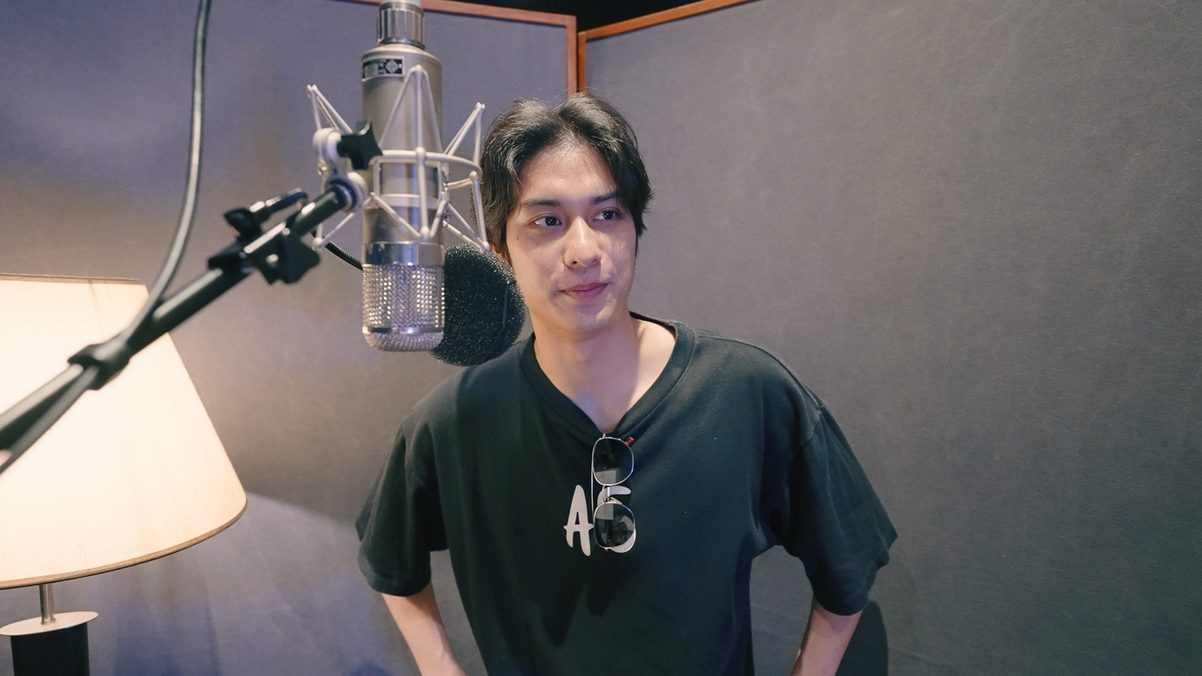 “ออกัส วชิรวิชญ์” จับไมค์โชว์เพลงร็อกครั้งแรก!! “ออกัส วชิรวิชญ์” จับไมค์โชว์เพลงร็อกครั้งแรก!!