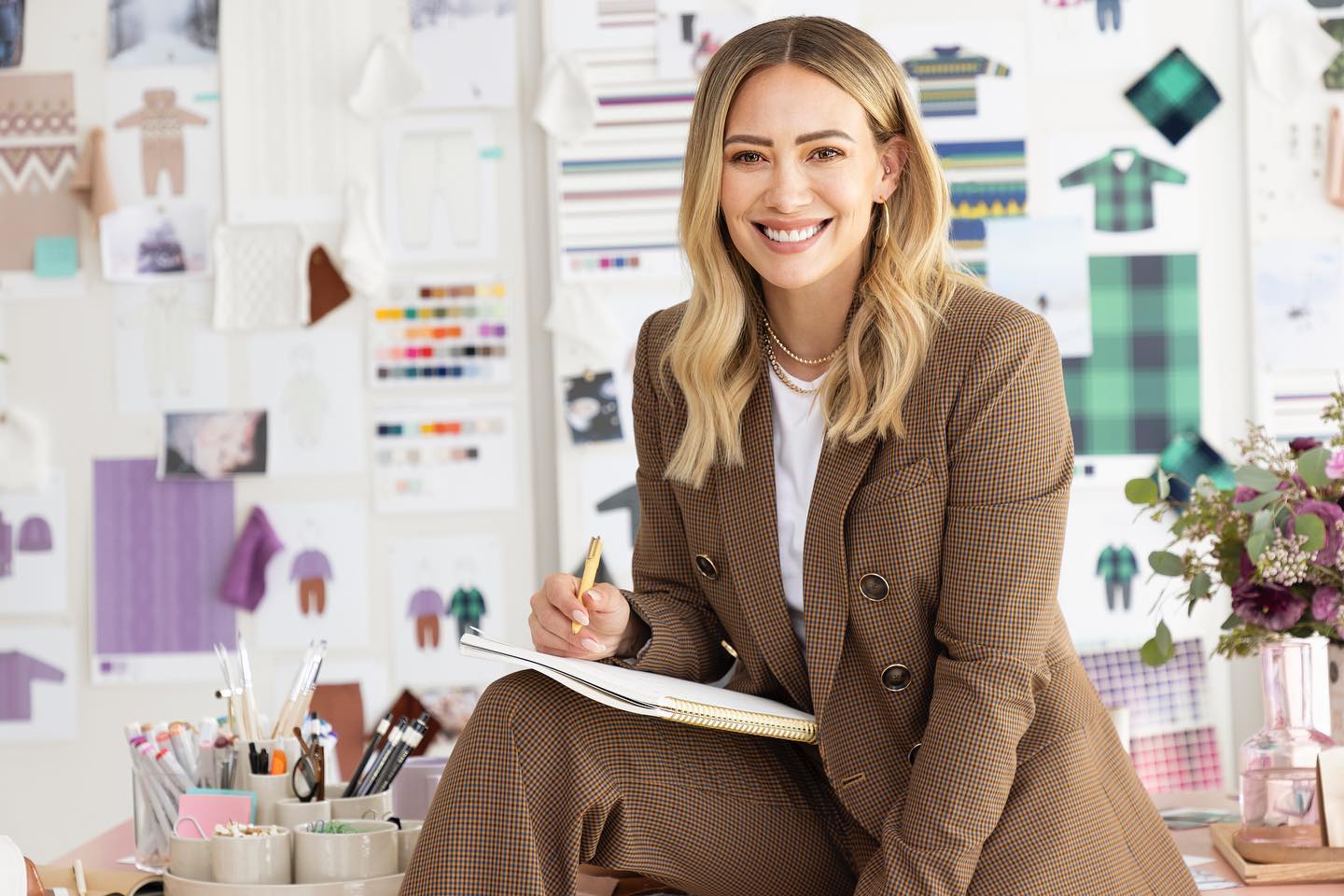   Hilary Duff ประณามการตีพิมพ์หนังสือชีวประวัติ Aaron Carter
