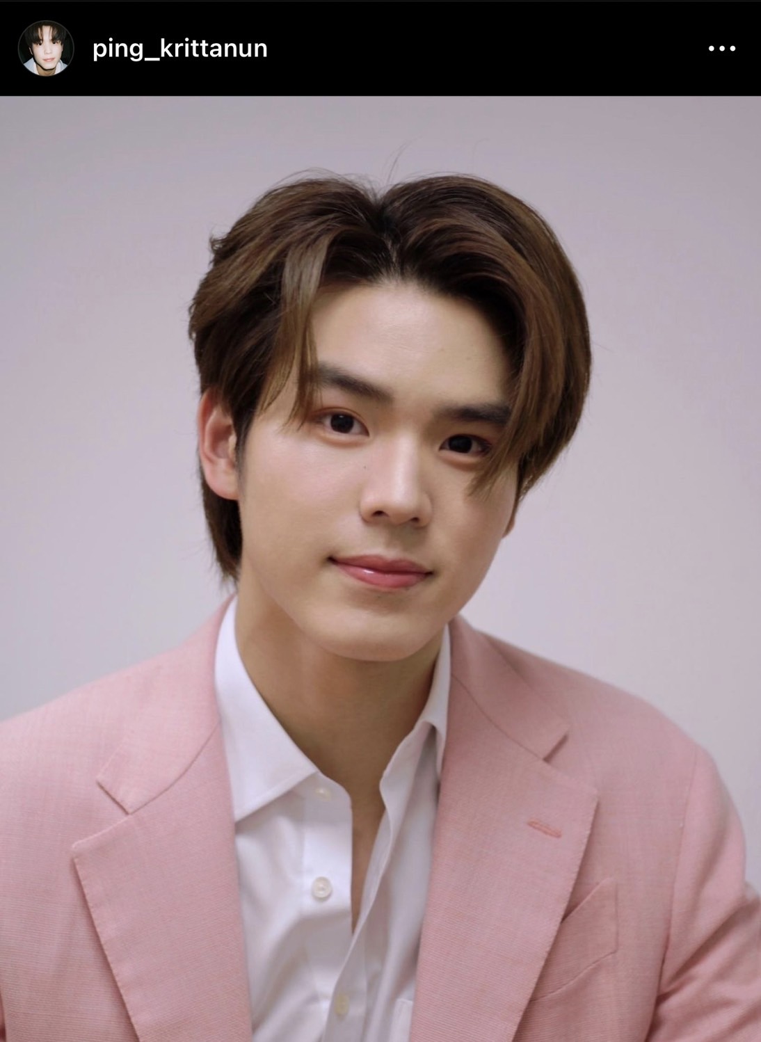 แฟนๆ แห่ยินดี ปิง กฤตนัน คว้ารางวัลนักแสดงดาวรุ่งแห่งปี แฟนๆ แห่ยินดี ปิง กฤตนัน คว้ารางวัลนักแสดงดาวรุ่งแห่งปี