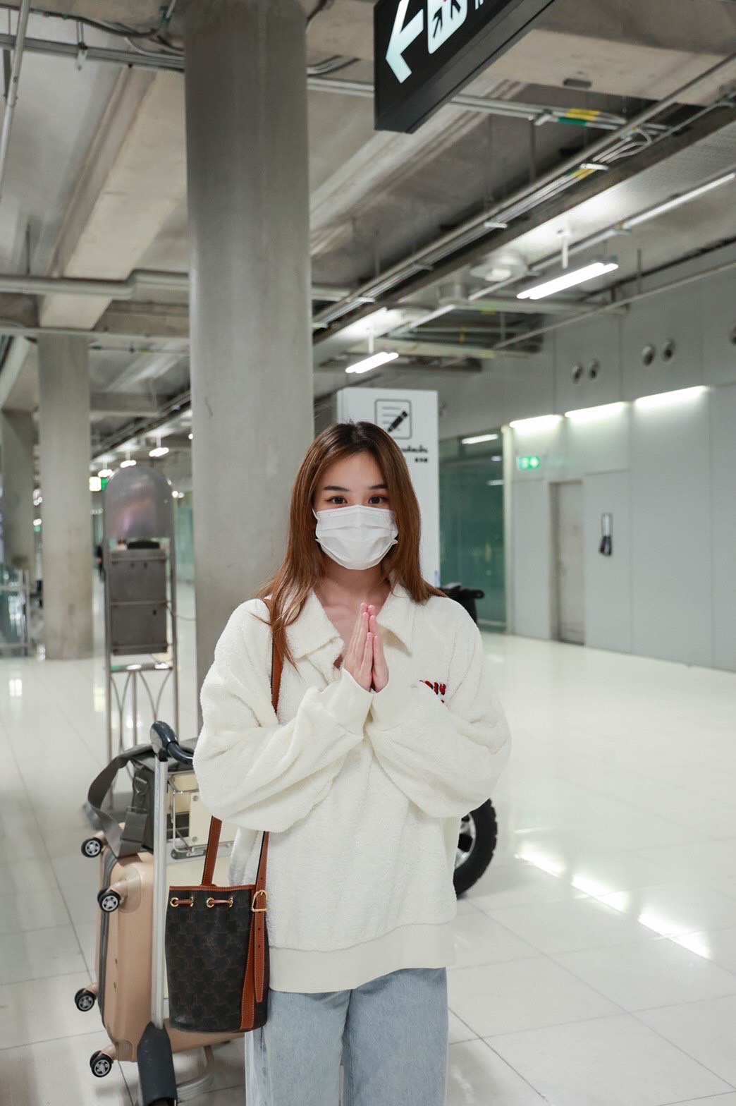 แอลลี่ อชิรญา ลัดฟ้าไปเกาหลีเพื่อทำเพลงเตรียมคัมแบ็ค