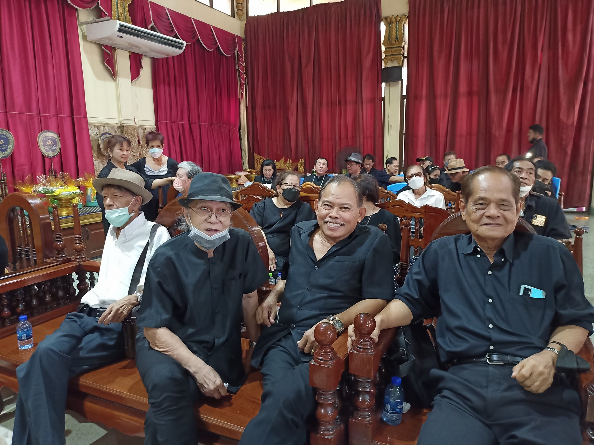 แดง เพรสซิเดนท์ ผู้แต่งเพลงสาวบางโพ เสียชีวิตแล้ว