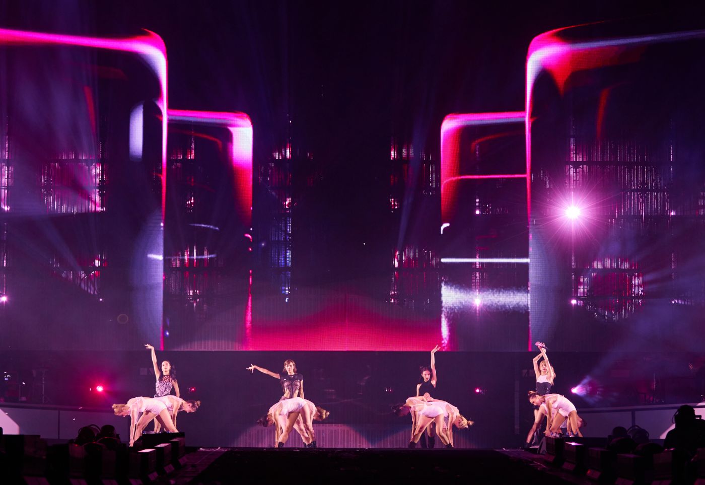 เรียกร้องให้ขอโทษ!! แฟนๆ BLACKPINK จี้สื่อดังฝรั่งเศส แจงพาดหัวข่าววิจารณ์แรง