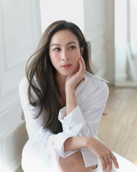 40 แล้วไง! กิ๊ก สุวัจนี แปลงโฉมเป็นสาวเกาหลี ละมุนจนลืมอายุ 40 แล้วไง! กิ๊ก สุวัจนี แปลงโฉมเป็นสาวเกาหลี ละมุนจนลืมอายุ