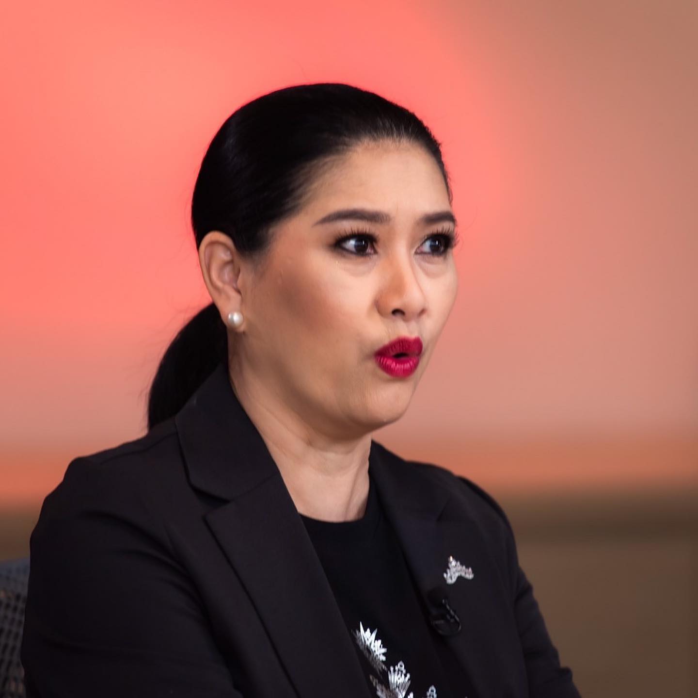“ปุ้ย ปิยาภรณ์” เคลียร์ดราม่า “ฟ้าใส” ส่งหนังสือถามหาเงินบริจาค “ปุ้ย ปิยาภรณ์” เคลียร์ดราม่า “ฟ้าใส” ส่งหนังสือถามหาเงินบริจาค