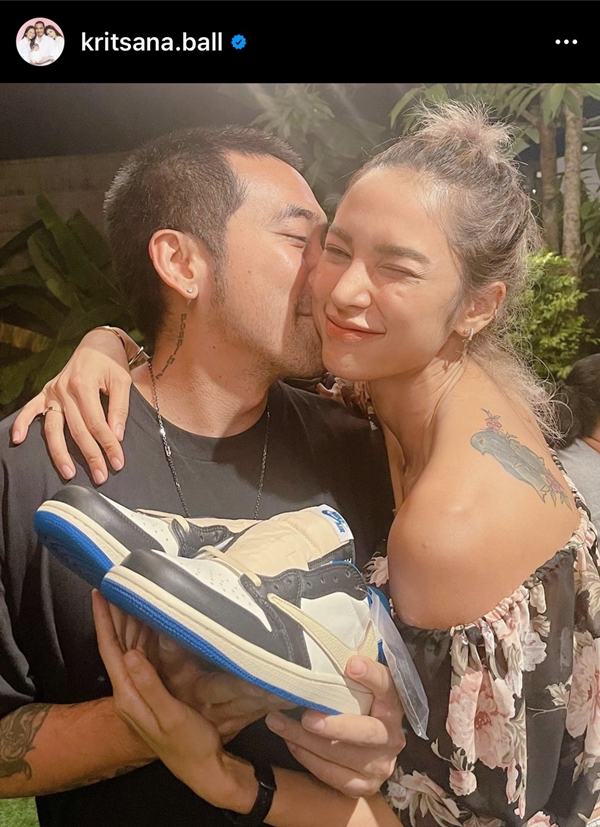 อุ้ม ลักขณา จัดวันเกิดให้สามี ชาวเน็ตแห่ถาม ไม่เข็ดเลยหรอ?? อุ้ม ลักขณา จัดวันเกิดให้สามี ชาวเน็ตแห่ถาม ไม่เข็ดเลยหรอ??
