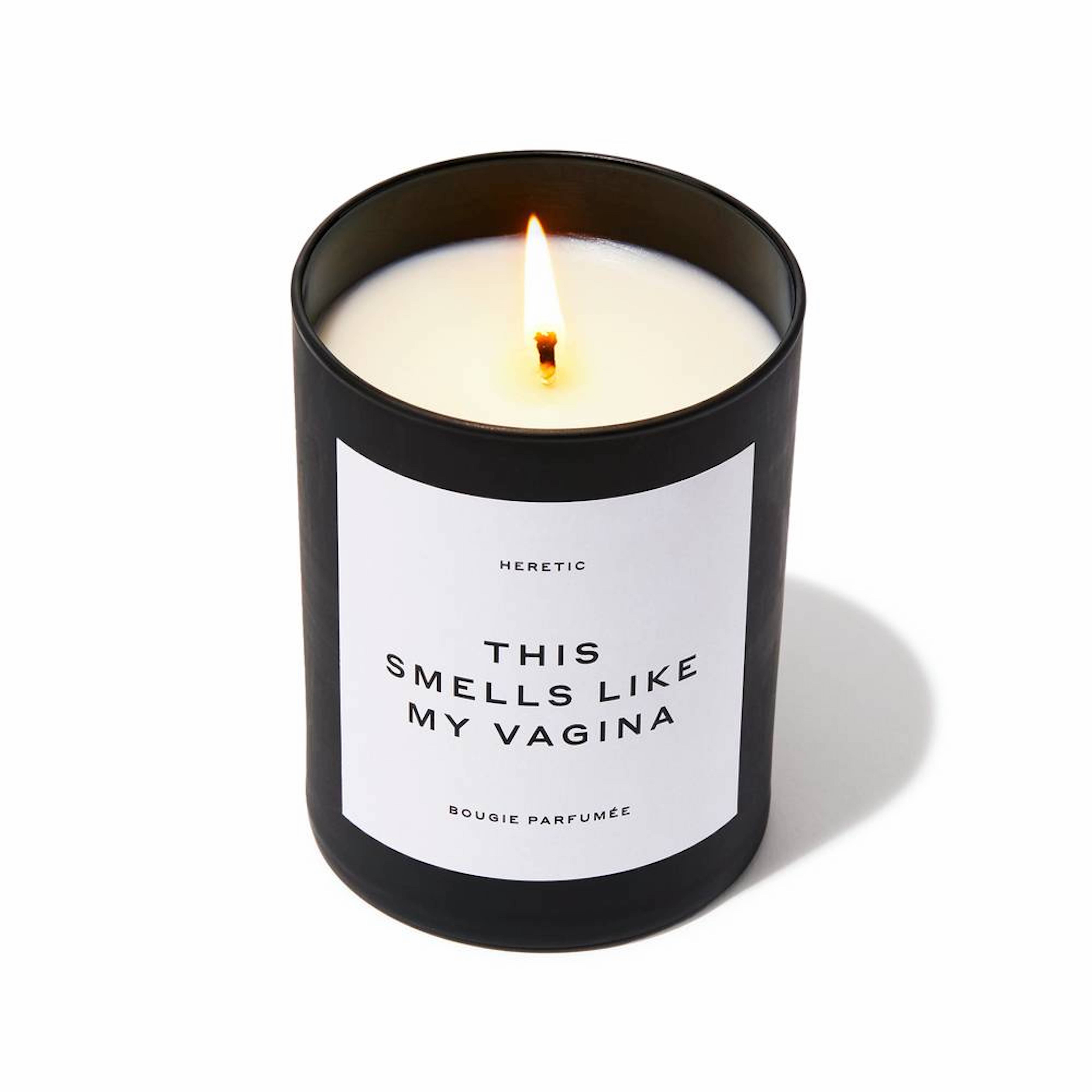 ติดเรตไม่มีแผ่ว!! ‘กวินเน็ธ พัลโทรว์’ เปิดตัวเทียนหอมกลิ่น This Smells Like My Pooshy ติดเรตไม่มีแผ่ว!! ‘กวินเน็ธ พัลโทรว์’ เปิดตัวเทียนหอมกลิ่น This Smells Like My Pooshy