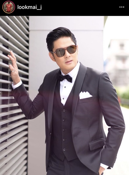 ไม้ นนทพันธ์ เซอร์ไพรส์แฟนสาว คุกเข่าขอแต่งงานในสถานที่ที่เจอกันครั้งแรก ไม้ นนทพันธ์ เซอร์ไพรส์แฟนสาว คุกเข่าขอแต่งงานในสถานที่ที่เจอกันครั้งแรก