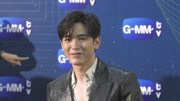  “นิว ฐิติภูมิ” คอนเฟิร์มจัดแฟนมีต แม้ถูกเลื่อนมาหลายครั้ง  (มีคลิป)