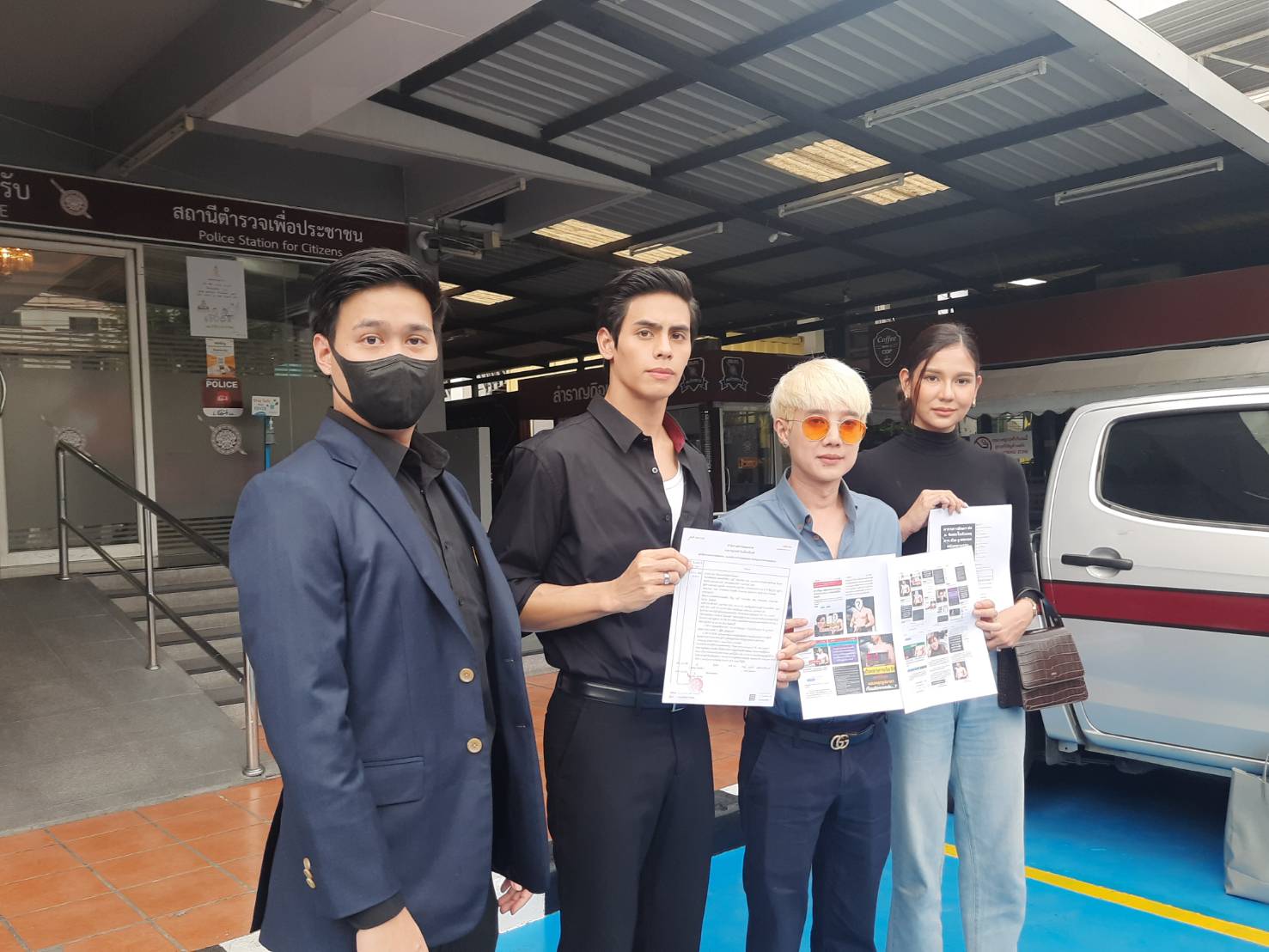 เต๋า ทีวีพูล ยืนยันไม่รู้จัก ผกก.และนักแสดงหนุ่มเป็นการส่วนตัว เต๋า ทีวีพูล ยืนยันไม่รู้จัก ผกก.และนักแสดงหนุ่มเป็นการส่วนตัว