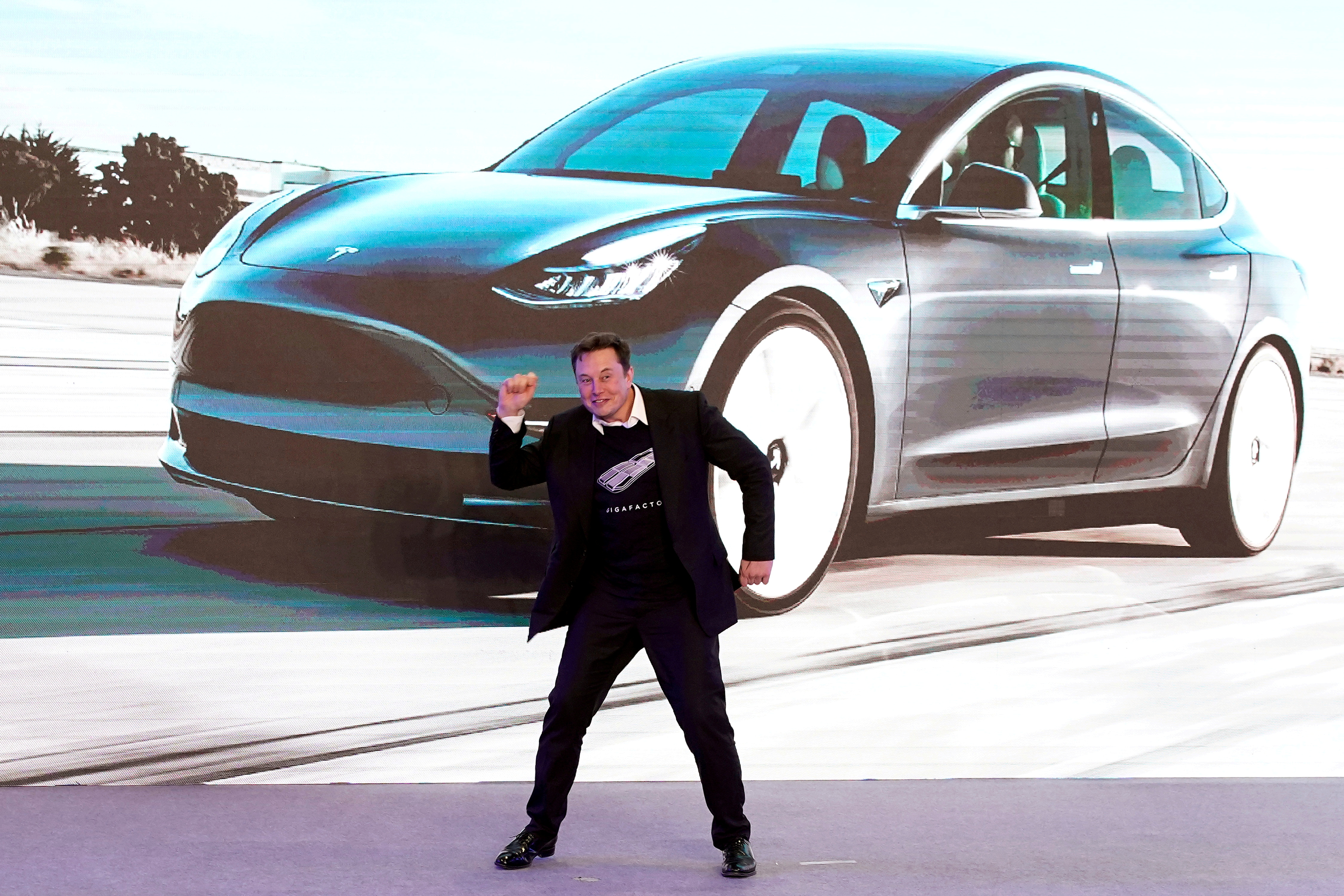 มาช้าแต่มาแล้ว! Tesla เริ่มจัดส่งระบบ 'Full Self-Driving' รุ่นเบต้า 9 หลังจากล่าช้าไปนาน