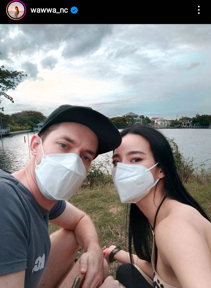วาววา ณิชชา โพสต์คลิปหวานกับหนุ่ม เฮนรี่ งานนี้มีลุ้น แต่งหรือไม่? วาววา ณิชชา โพสต์คลิปหวานกับหนุ่ม เฮนรี่ งานนี้มีลุ้น แต่งหรือไม่?