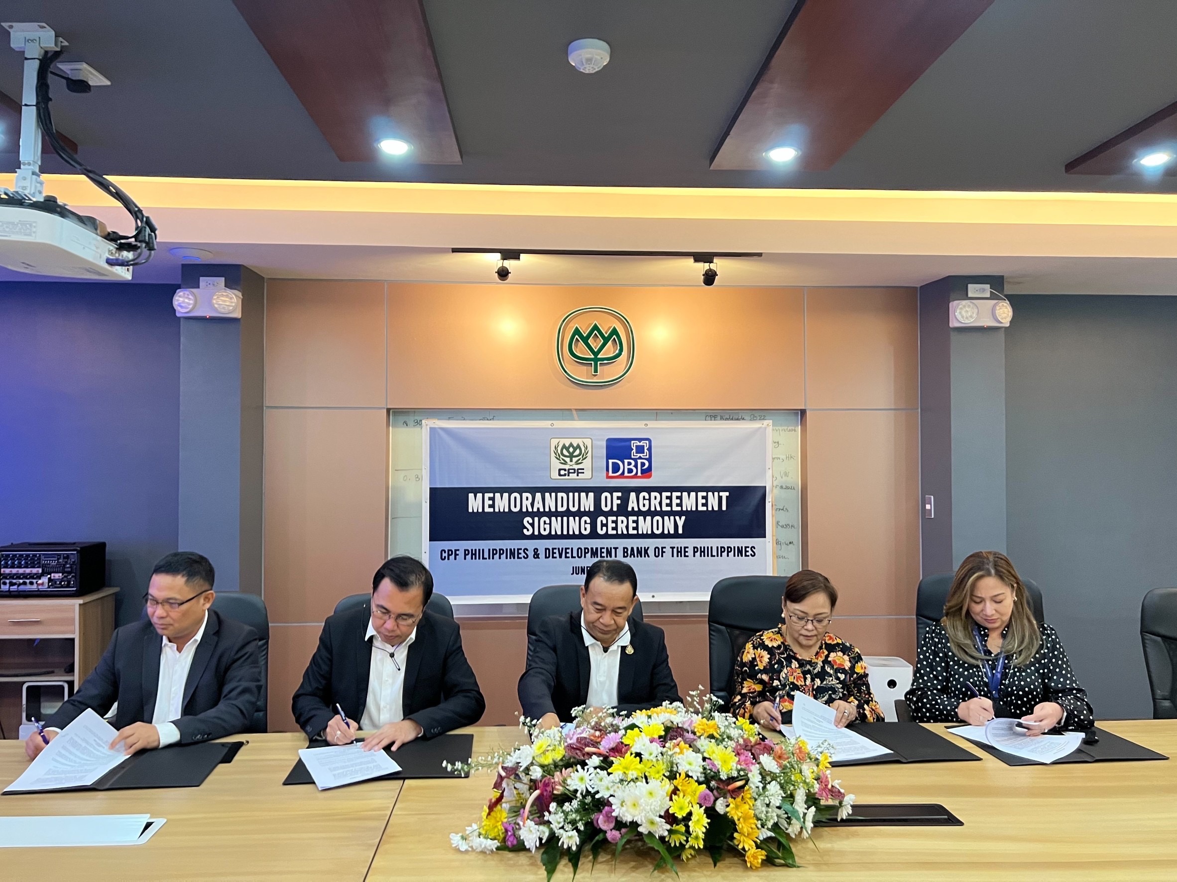 CPF ฟิลิปปินส์ ร่วมมือกับ ธนาคารภาครัฐ เพิ่มขีดความสามารถเกษตรกรฟิลิปินส์